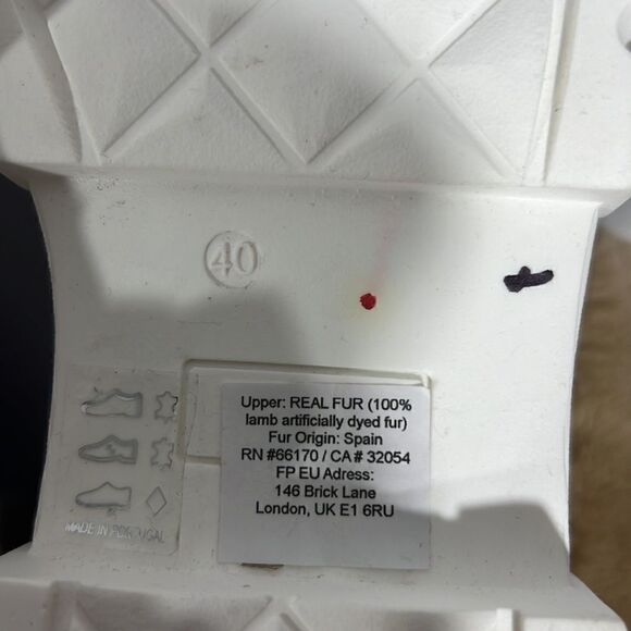 FREE PEOPLE HAPPY THOUGHTS FUR BOOTS NWT - Picture 10 of 10